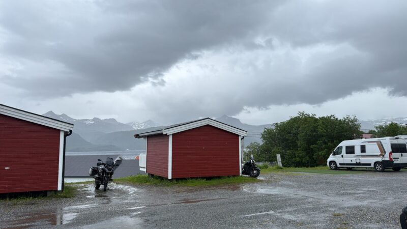 9C547F40-49E8-48CF-B3D2-B33523B67742